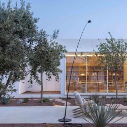 M O B Design Studio Casa Oblivio Minimal Garden